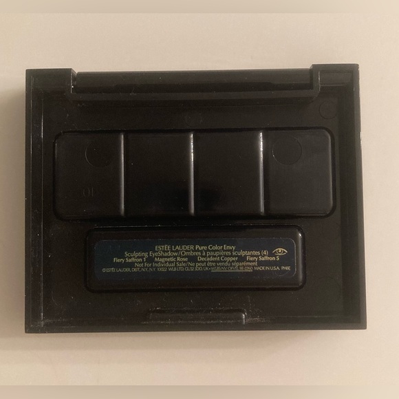 Never Used - Estée Lauder Pure Color Envy Eyeshadow - Picture 3 of 3
